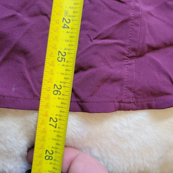 Orvis Shirt Womens Medium Tech Outdoor Red Burgundy Long Sleeved  Chambray Work - Picture 7 of 7